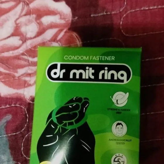 Gambar yang dikongsi oleh pembeli Dr. MIT Ring